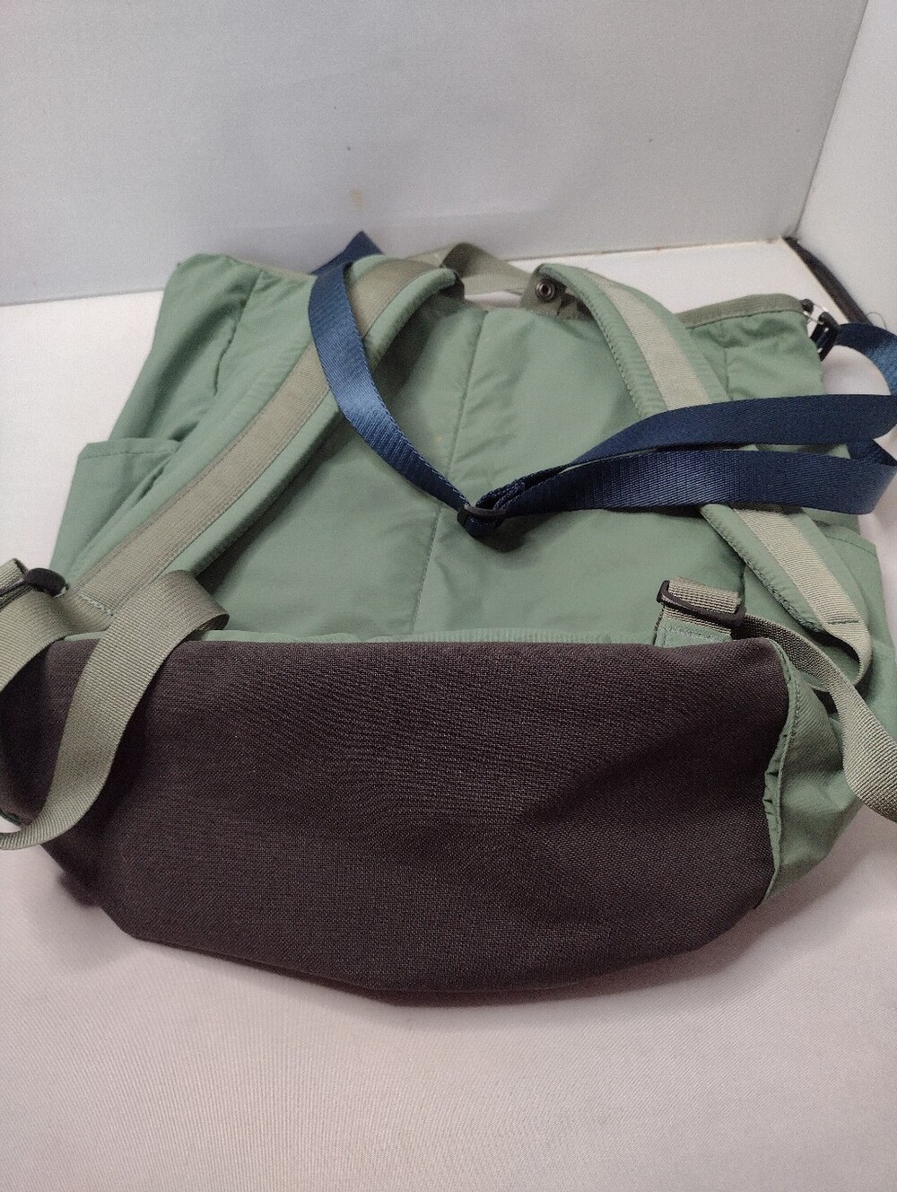 Fjallraven High Coast Totepack Backpack Green Convertible Laptop Travel Bag A14 - Picture 3 of 7